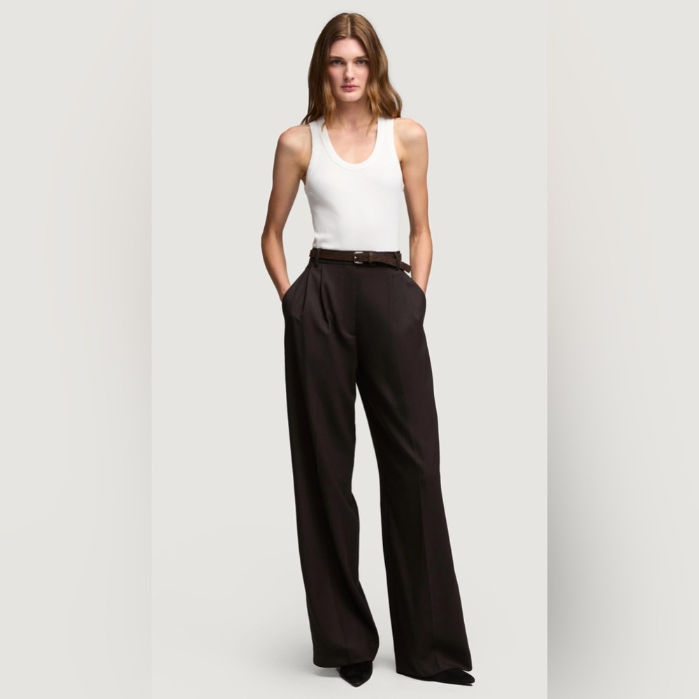Argent Pleated Trouser in Seasonless Wool in Coffee Size 8